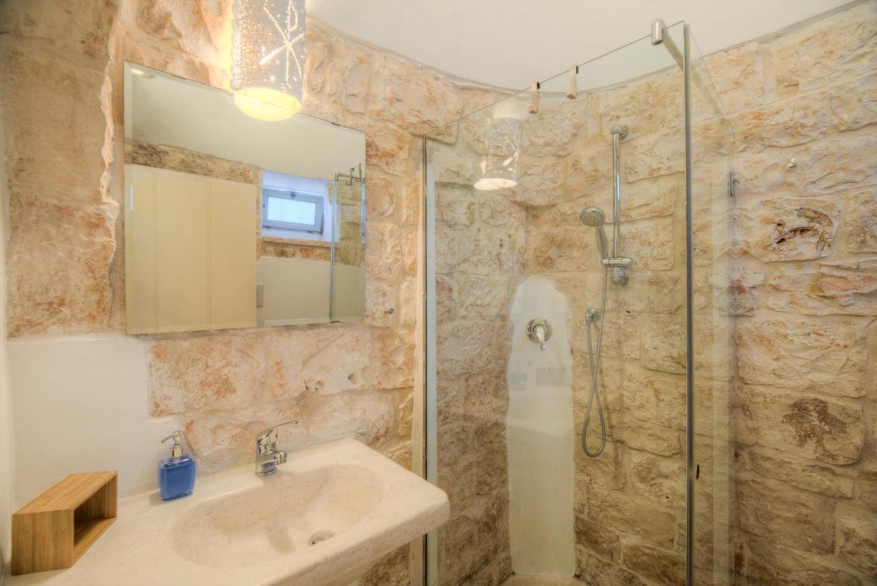 Trulli Capo Di Lupo By Rentbeat Villa Cisternino Exterior photo